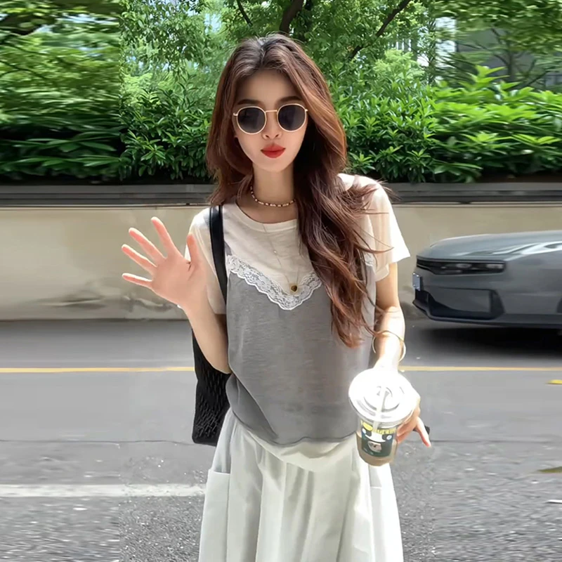 设计感拼接蕾丝T恤2025夏季新款韩系淑女洋气遮肉显瘦假两件上衣