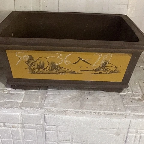 紫砂中国宜兴紫砂花盆，