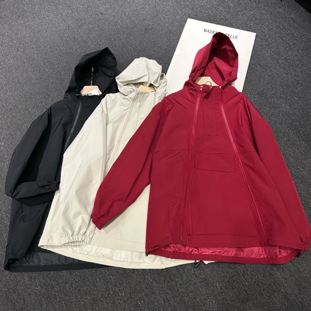 （老三）韩版连帽拉链短外套外套宽松运动风休闲户外防风冲锋衣