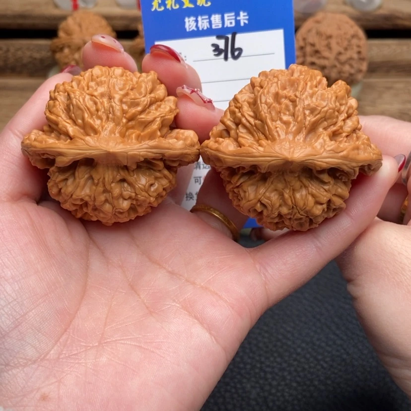 【闪购商品】文玩核桃把件51大官帽376