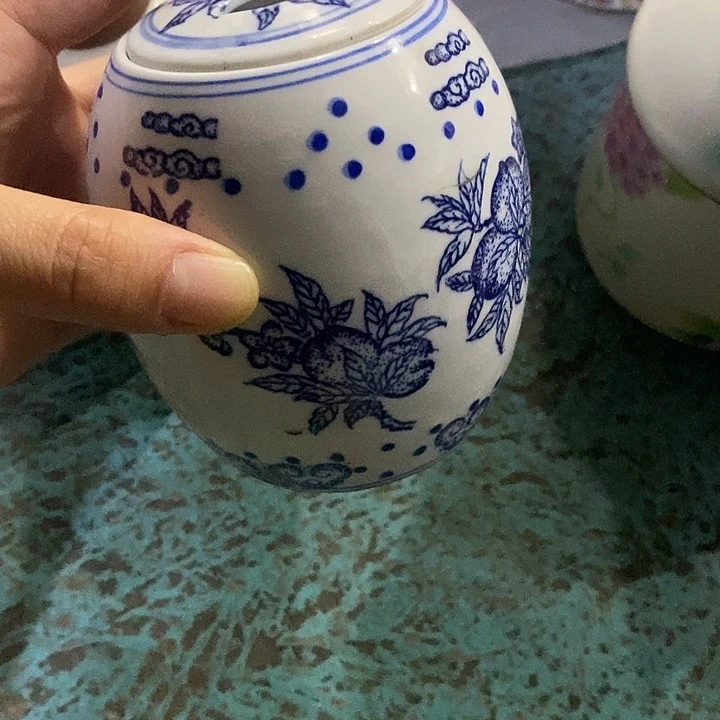 摆件陶青花寿桃茶叶罐