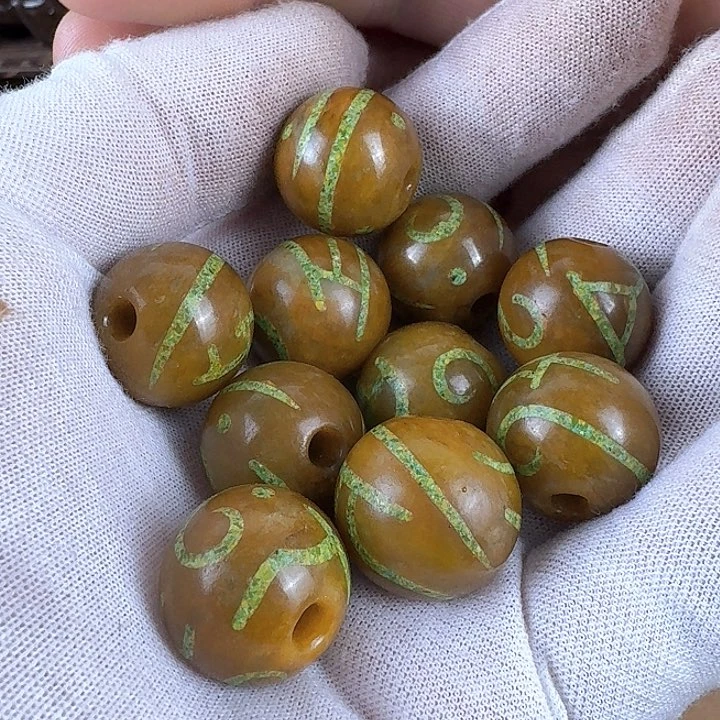 和田玉挂件未镶嵌国***褚