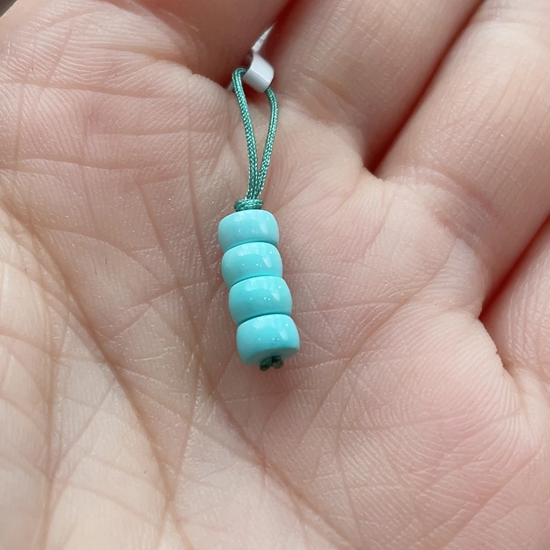 绿松石颈饰未镶嵌