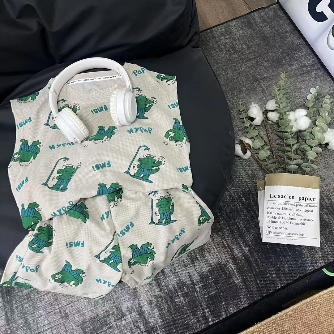 G117韩版夏款恐龙两件套