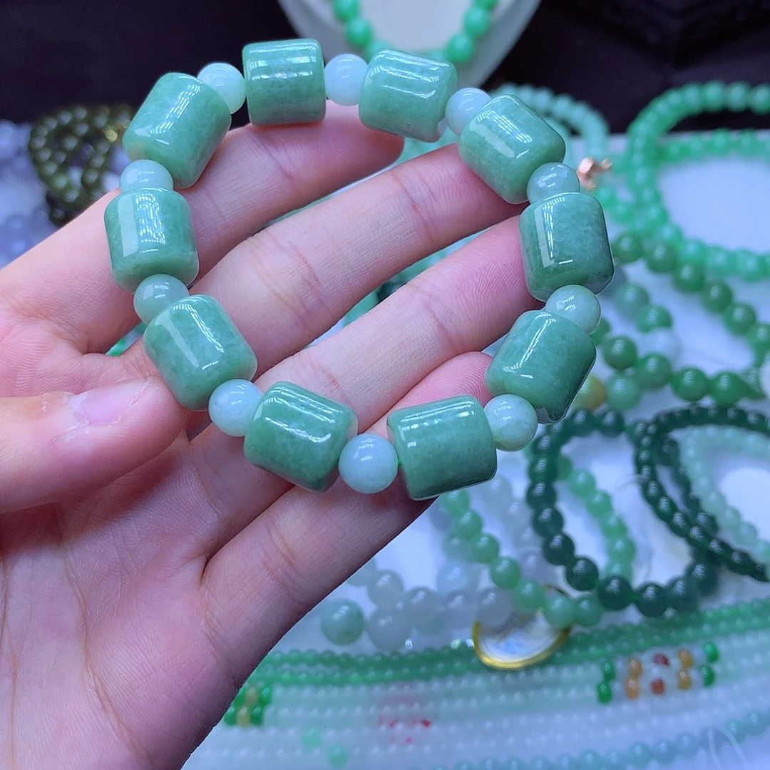 翡翠毛衣链未镶嵌