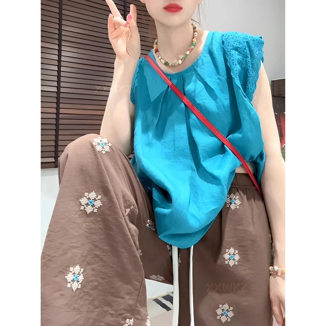 2025夏季新款韩版重工镂空短袖衬衫女圆领蓝色上衣宽松飞飞袖衬衣