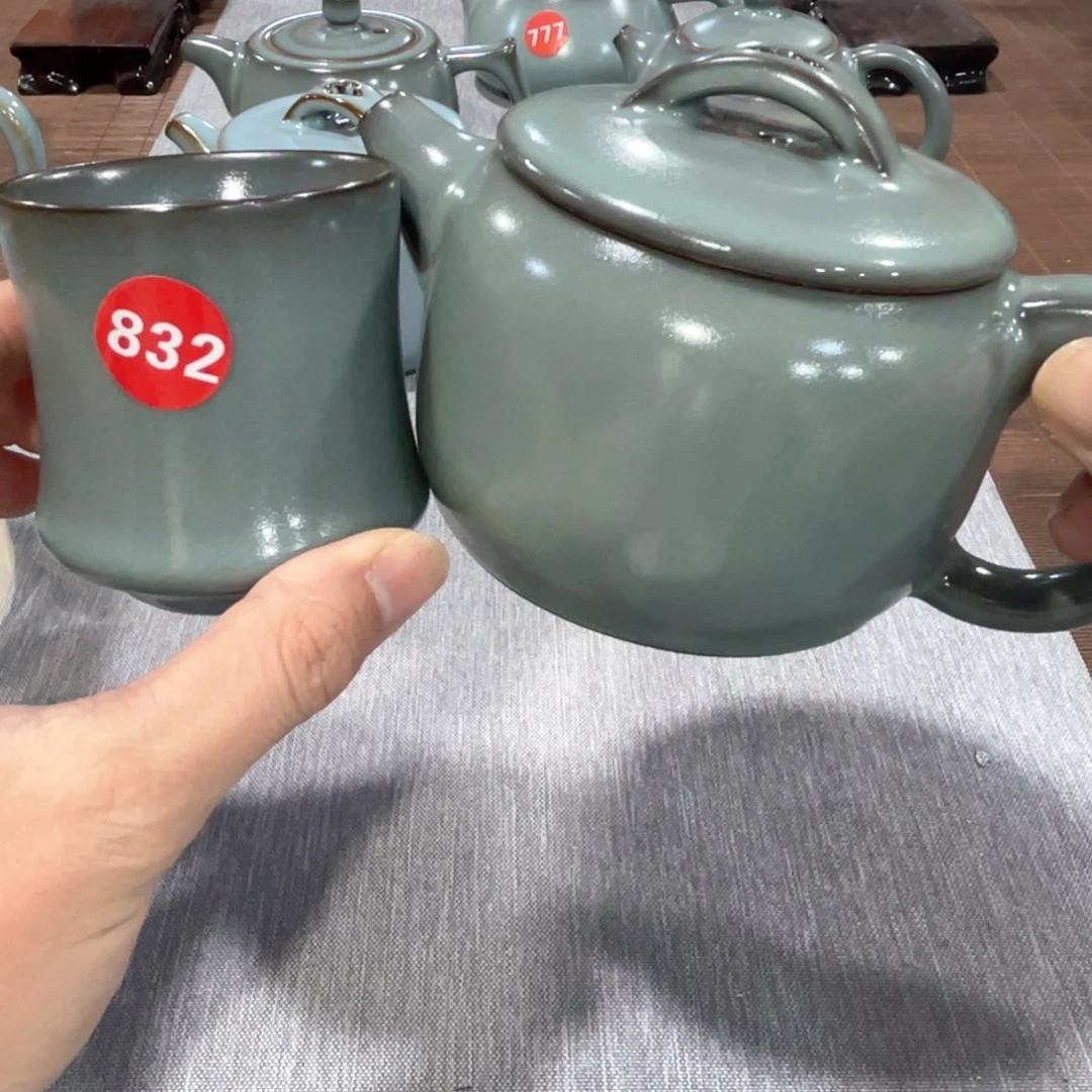 瓷片小微瑕。。。。。。。。。