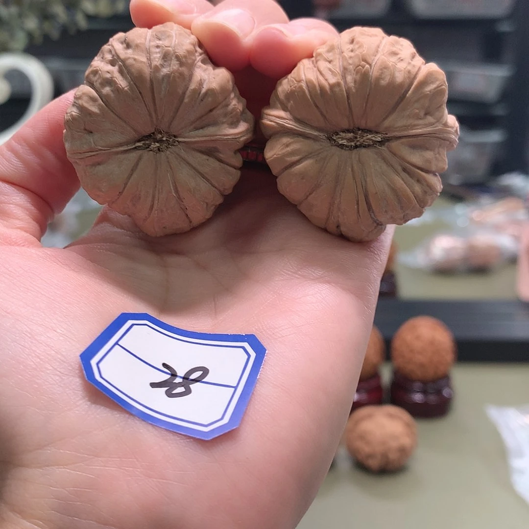 【闪购商品】文玩核桃吊坠南瓜 38尺