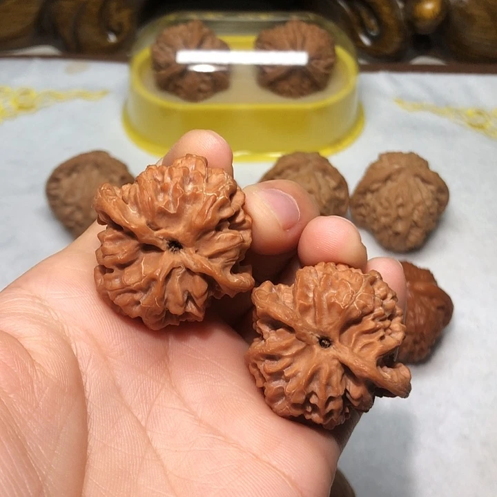 文玩核桃37苹果园