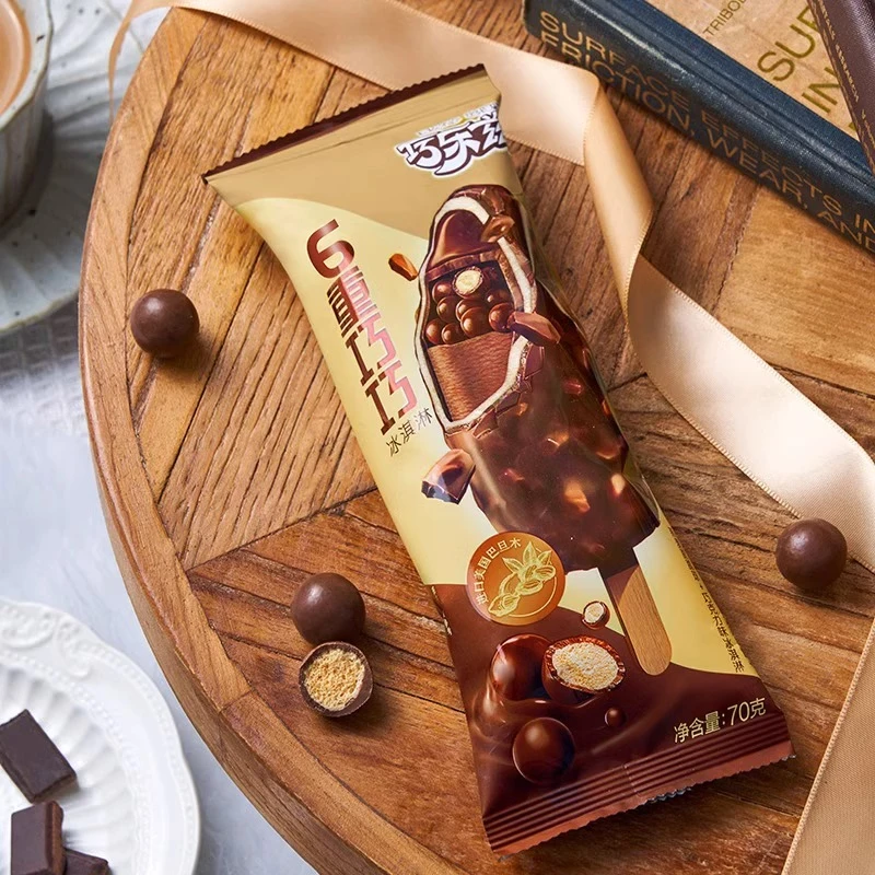 伊利巧乐兹冰淇淋巧克力味脆皮雪糕六6重巧巧70g巧克力脆皮冰激凌雪糕网红雪糕雪糕同城配