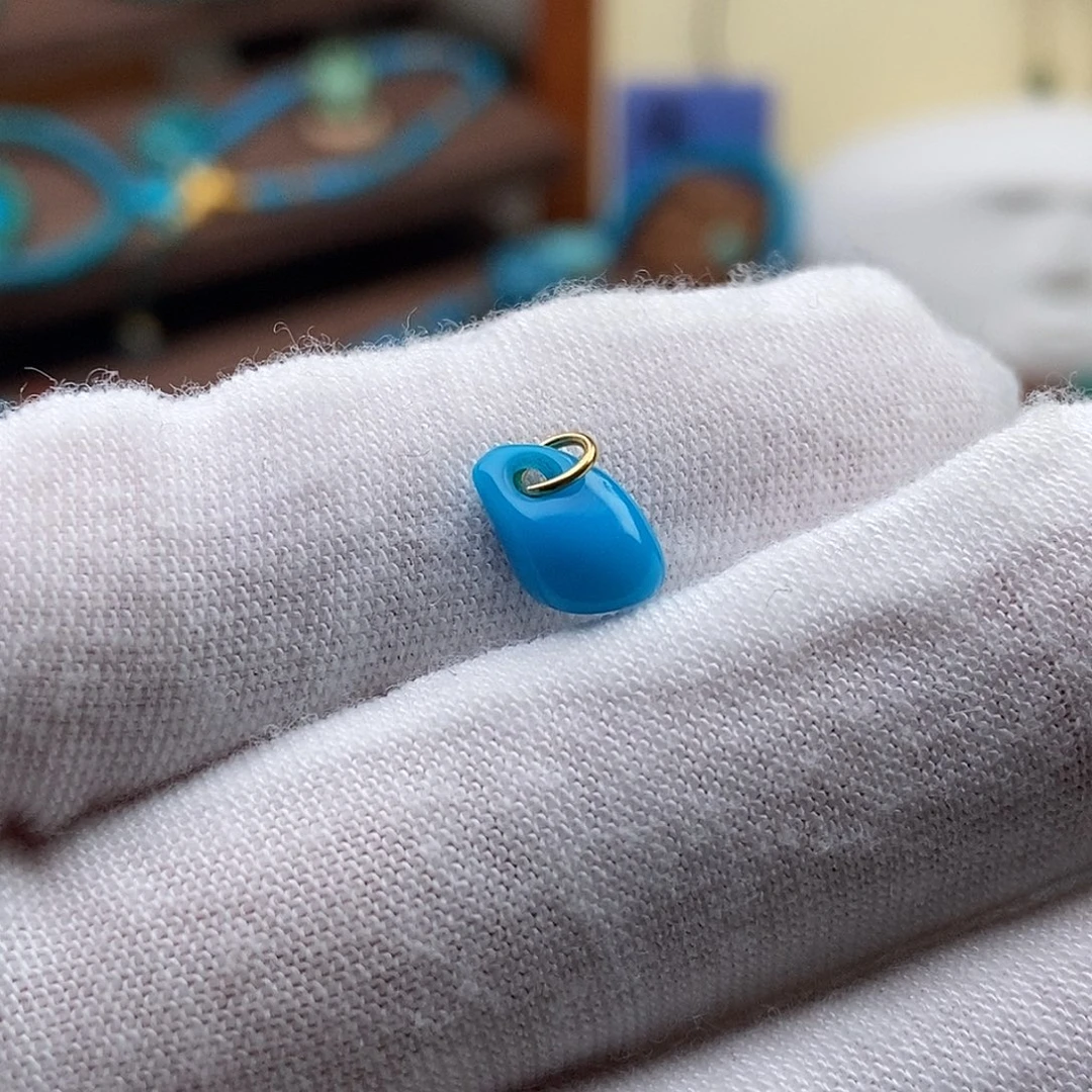 L***D绿松石未镶嵌绿松石配饰