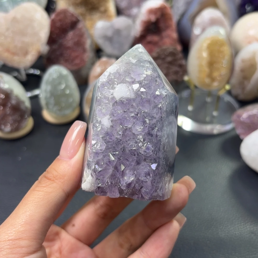 大型摆件（非配饰）紫晶未镶嵌柱子