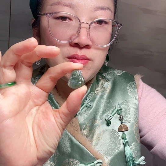 翡翠颈饰未镶嵌嘎*佳天然缅甸翡翠吊坠