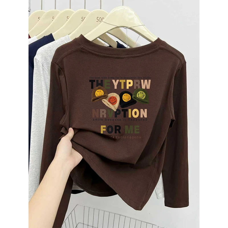 时髦设计感印花正肩长袖T恤女秋冬新款内搭打底衫大码圆领上衣服