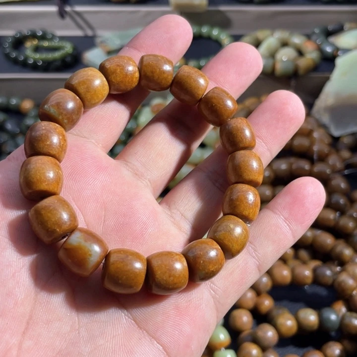 透闪石质玉手串未镶嵌用****3