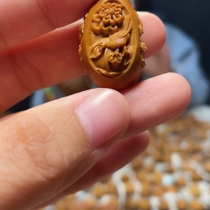 橄榄核吊坠橄榄核