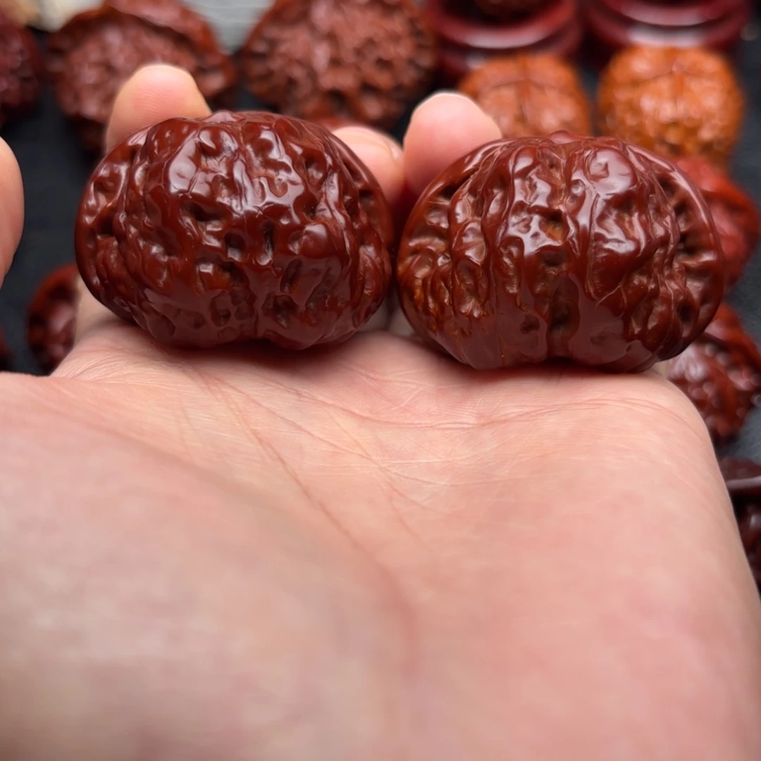 文玩核桃把件蛤蟆头