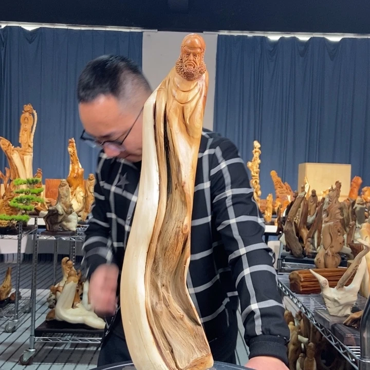 柏木（崖柏）随型摆件