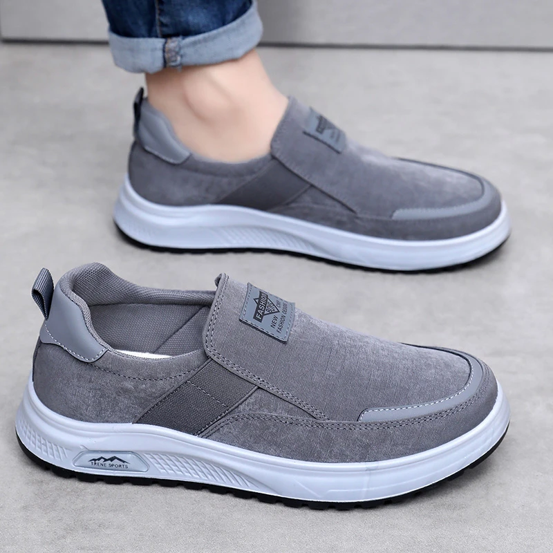 2025春季新款老北京布鞋休闲舒适男布鞋透气防滑软底一脚蹬爸爸鞋