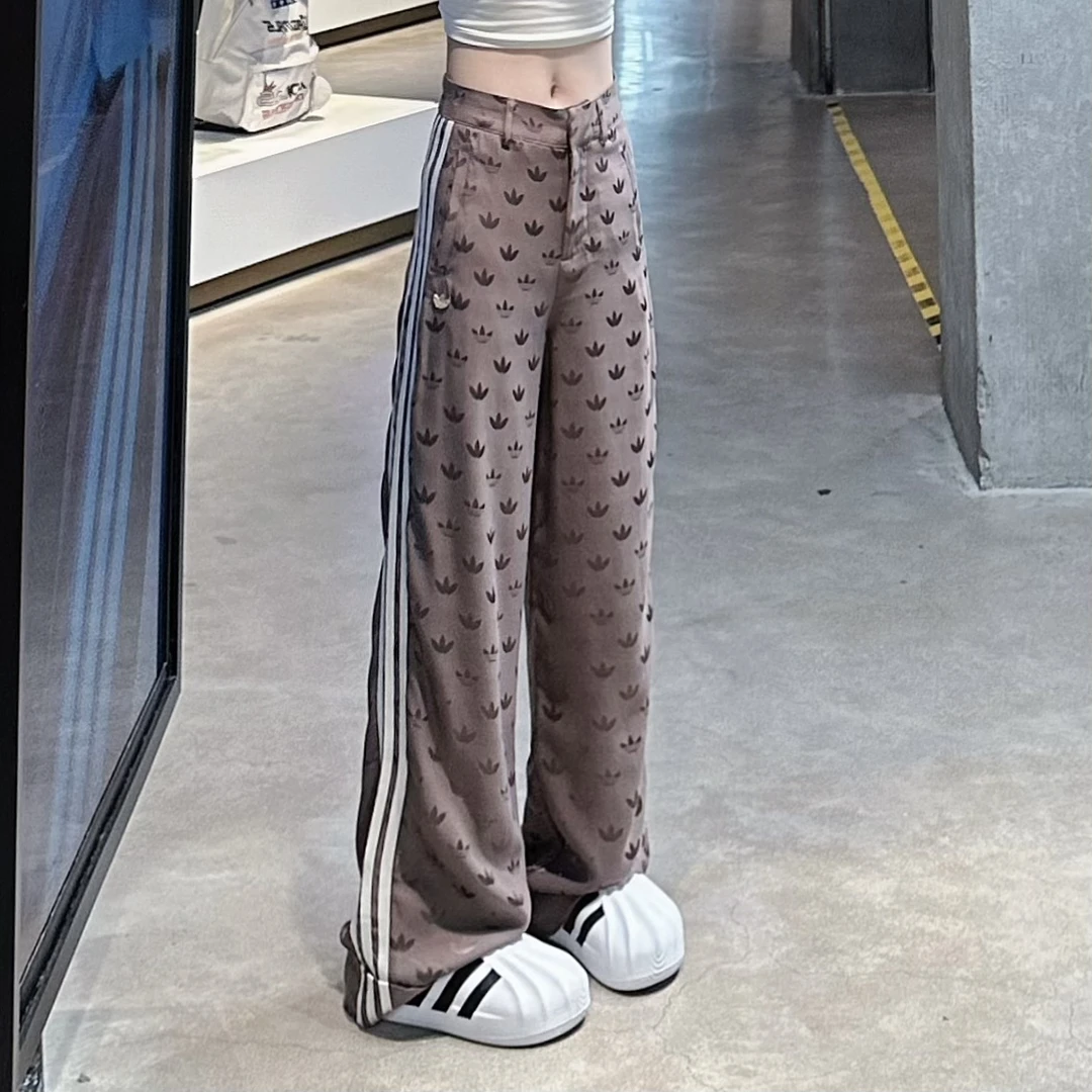 adidas阿迪达斯三叶草时尚百搭满印暗纹老花宽松运动休闲裤KF4940