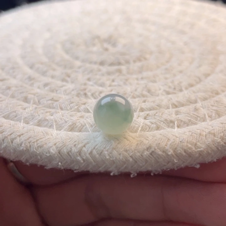 散珠翡翠特色飘花圆珠卡9mm