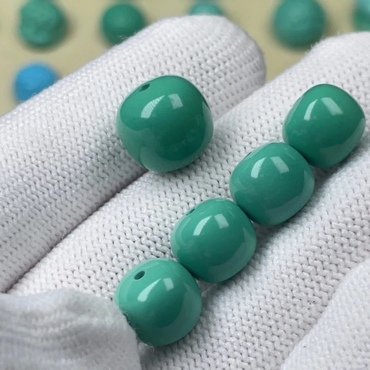 高瓷正绿色卡10。12老型