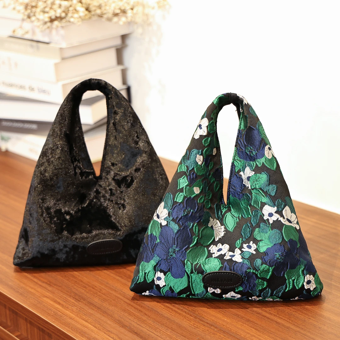 MILIAN/米丽安2025新款原创民族风手拎三角包慵懒风女士休闲包包
