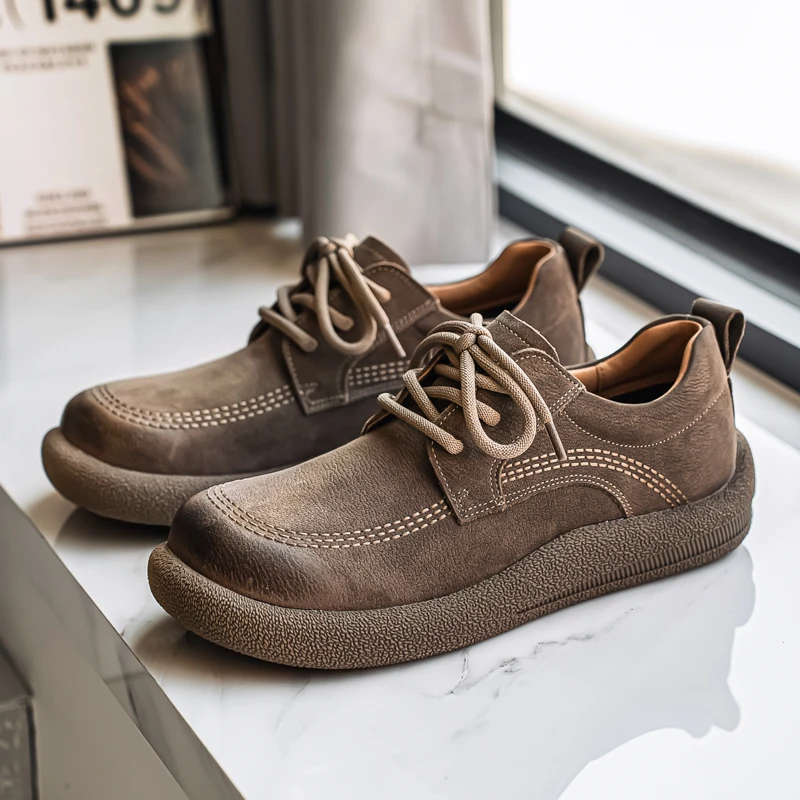 男士休闲皮鞋秋季新款真皮复古英伦男鞋百搭透气厚底休闲鞋牛皮鞋
