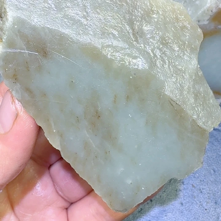 和田玉未镶嵌珠宝半成品