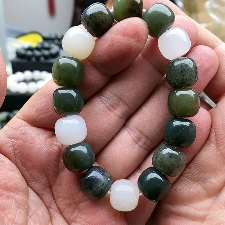 【闪购商品】未镶嵌手链和田玉14四色