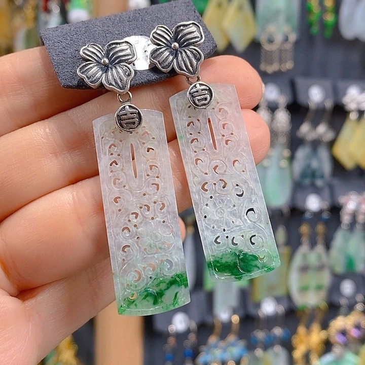 翡翠未镶嵌耳饰翡翠