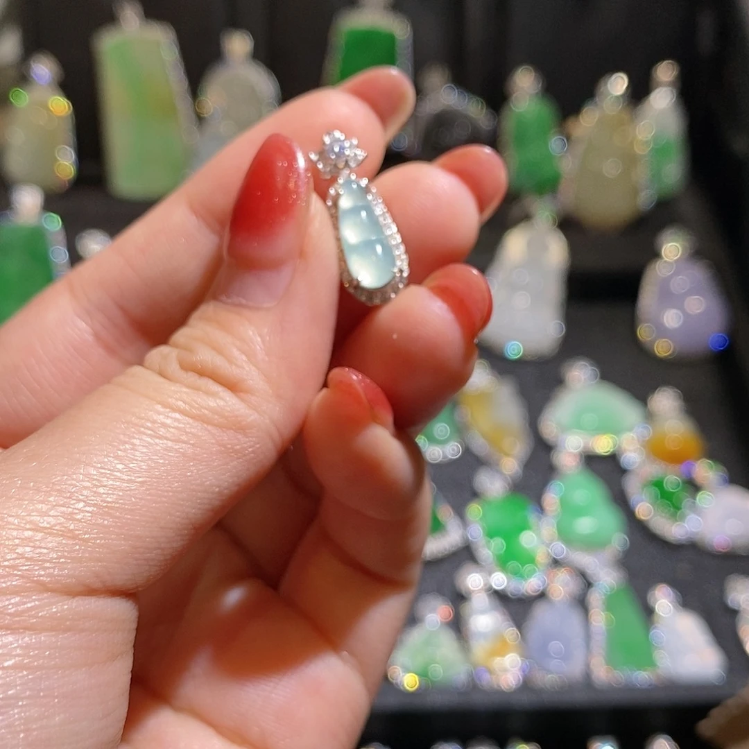 颈饰银S925镶嵌翡翠天然翡翠