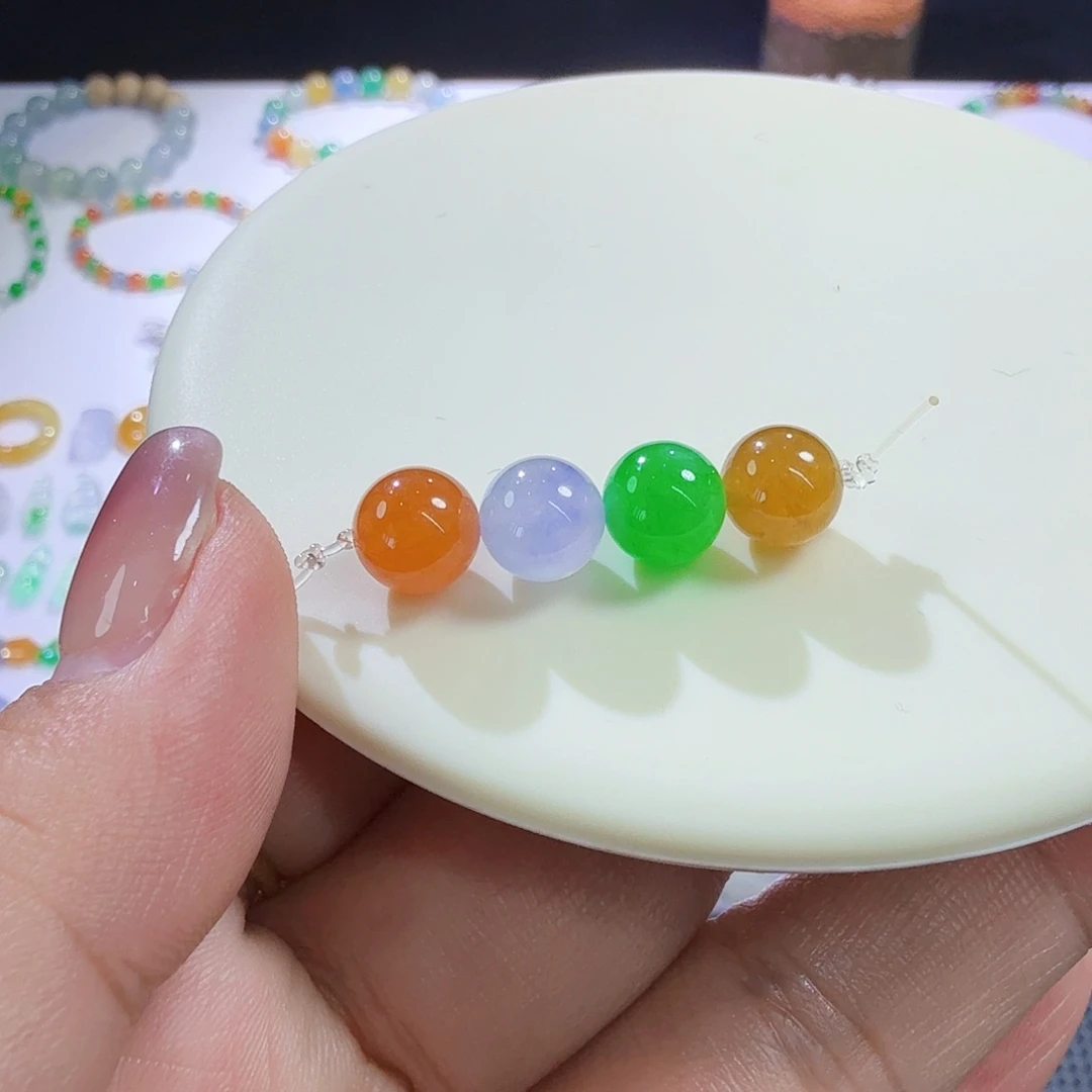 翡翠未镶嵌颈饰裸石