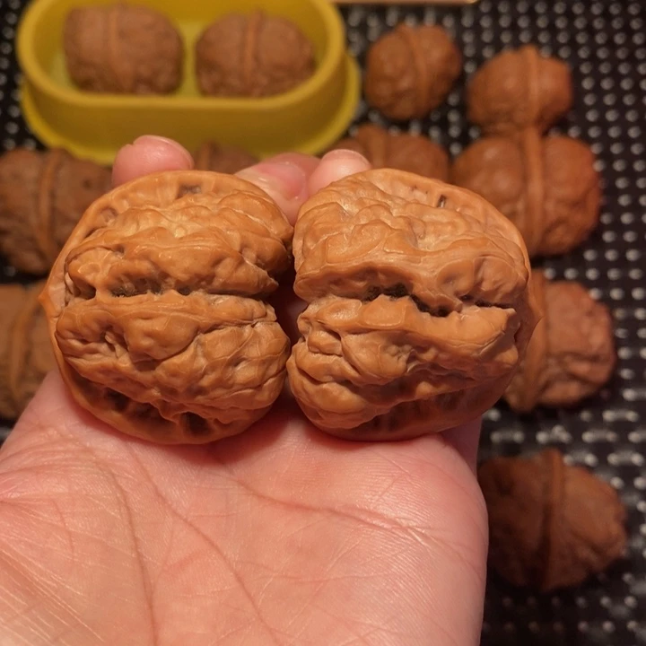 清***歌把件文玩核桃四深开八腿