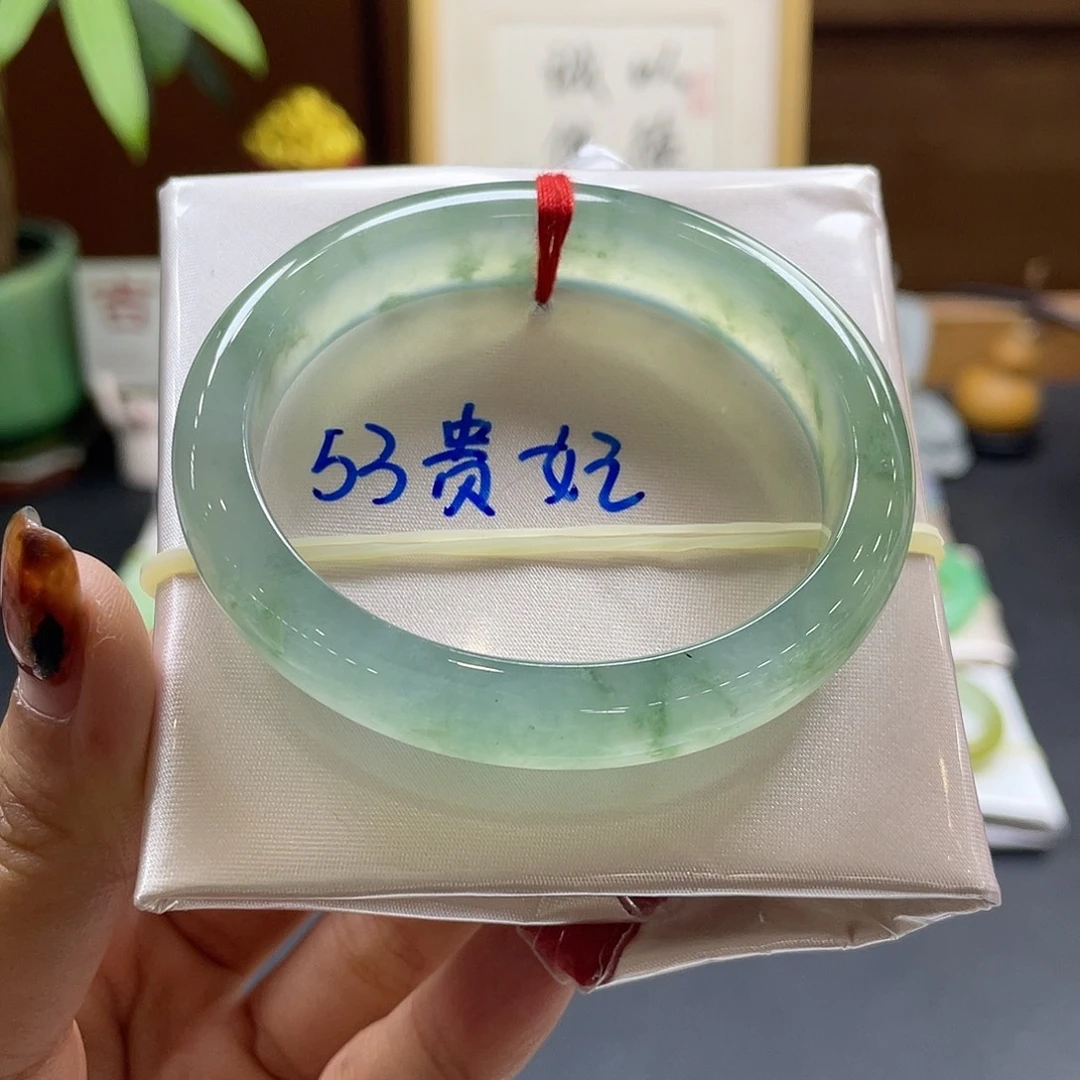 翡翠未镶嵌手镯42 号链接