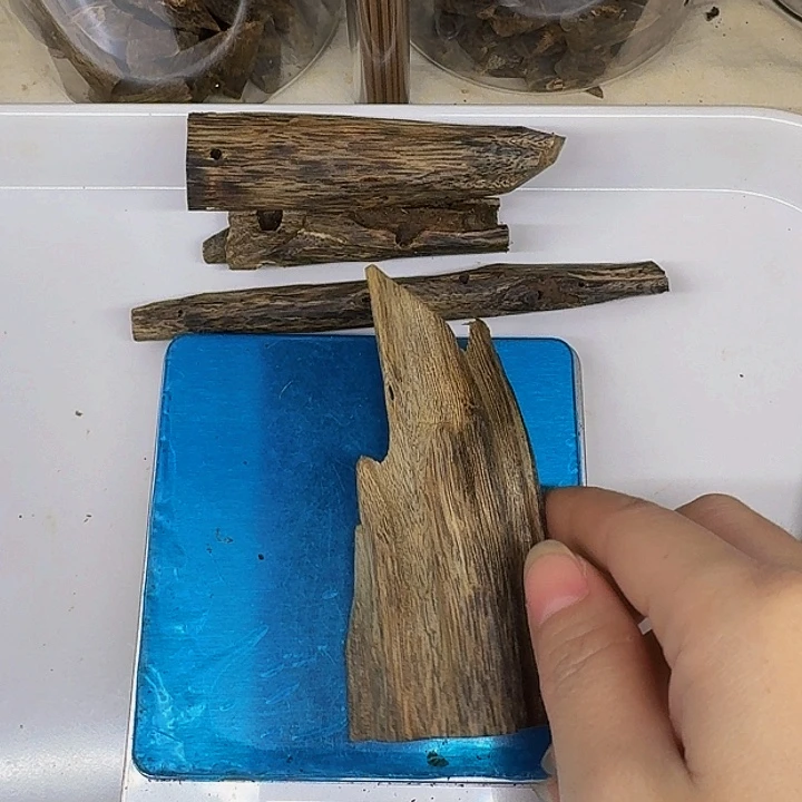 沉香沉香碎屑43克