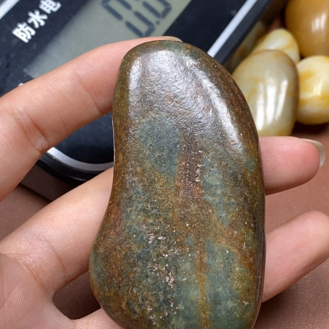 和田玉(糖玉)未镶嵌挂件