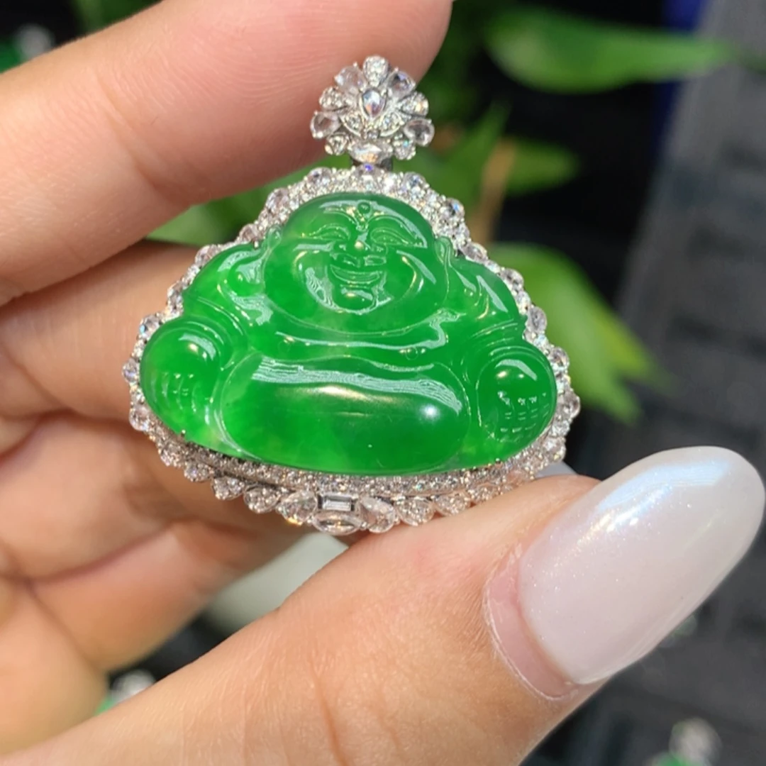 七***禾翡翠18K金镶嵌颈饰