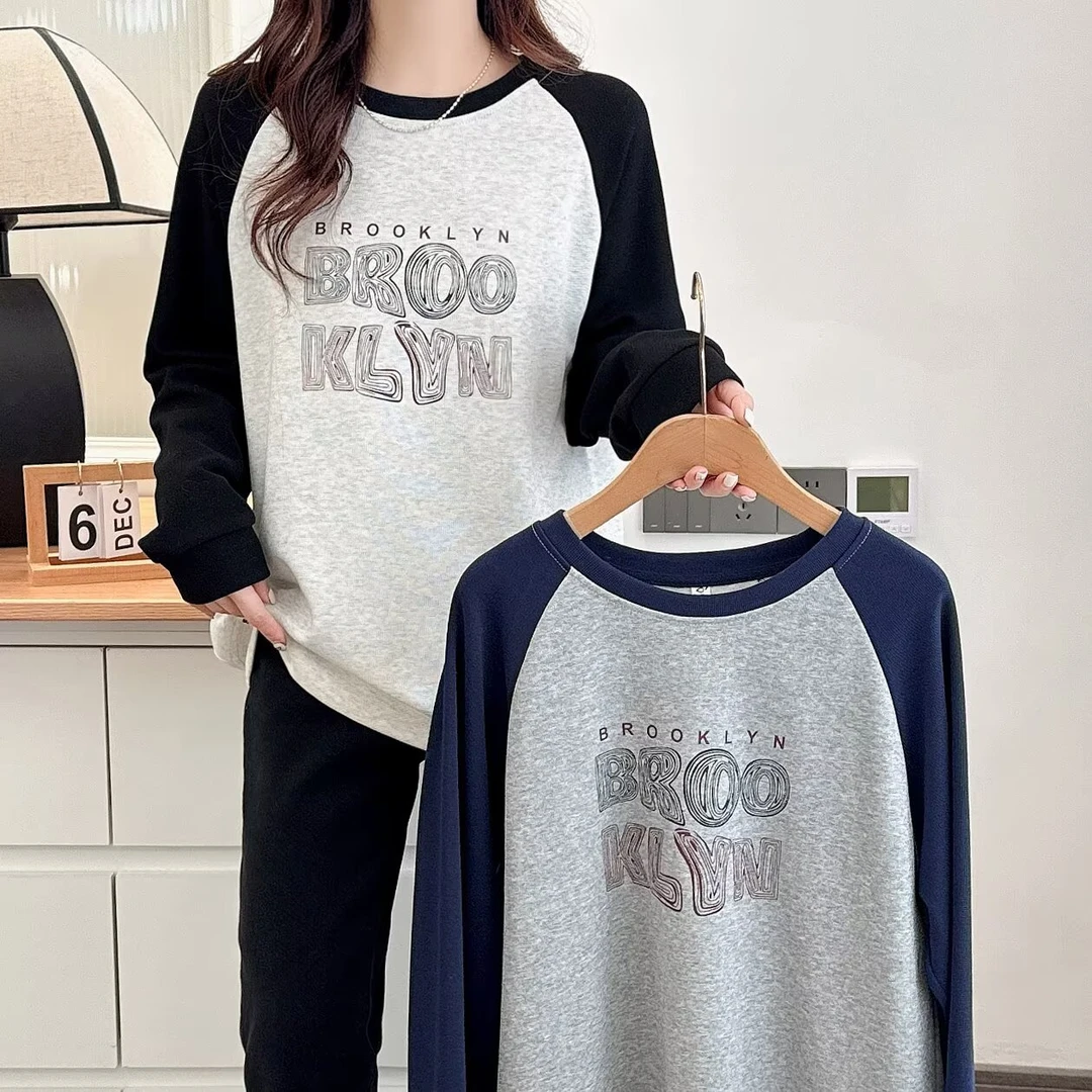 大码女装春季新款拼色时尚字母卫衣胖MM圆领套头宽松插肩袖上衣