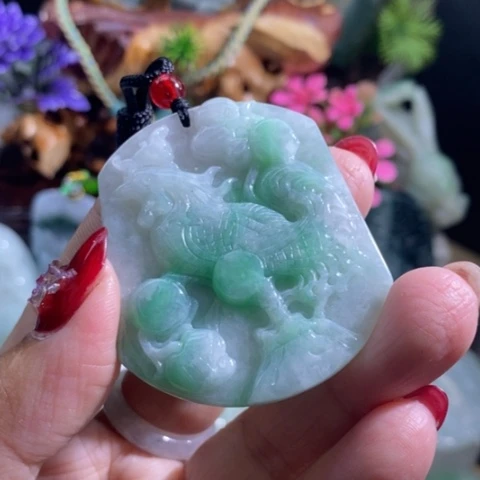 【闪购商品】颈饰未镶嵌翡翠鸡