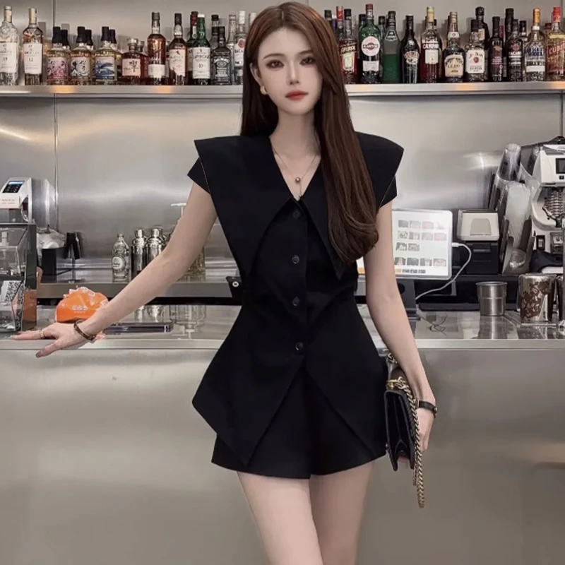 【两件套】时尚漂亮气质套装女装夏季设计感翻领外套高腰短裤潮1389