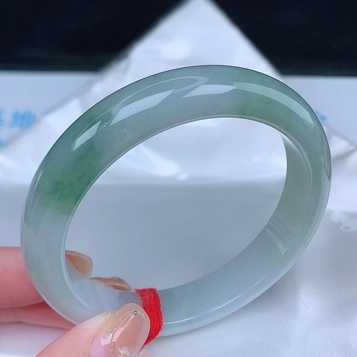 未镶嵌手镯翡翠天然