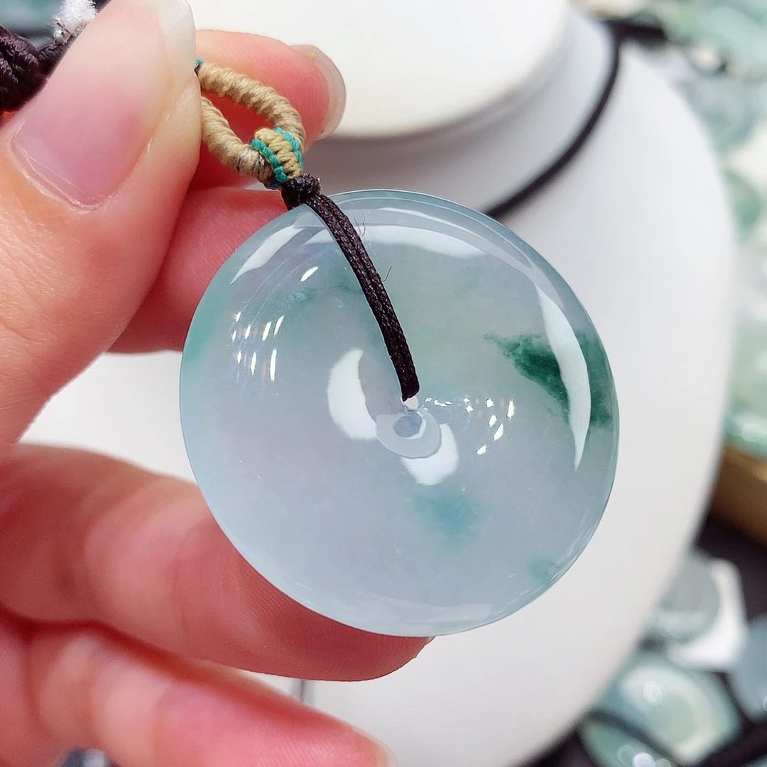 颈饰未镶嵌翡翠翡翠44，33.9/6