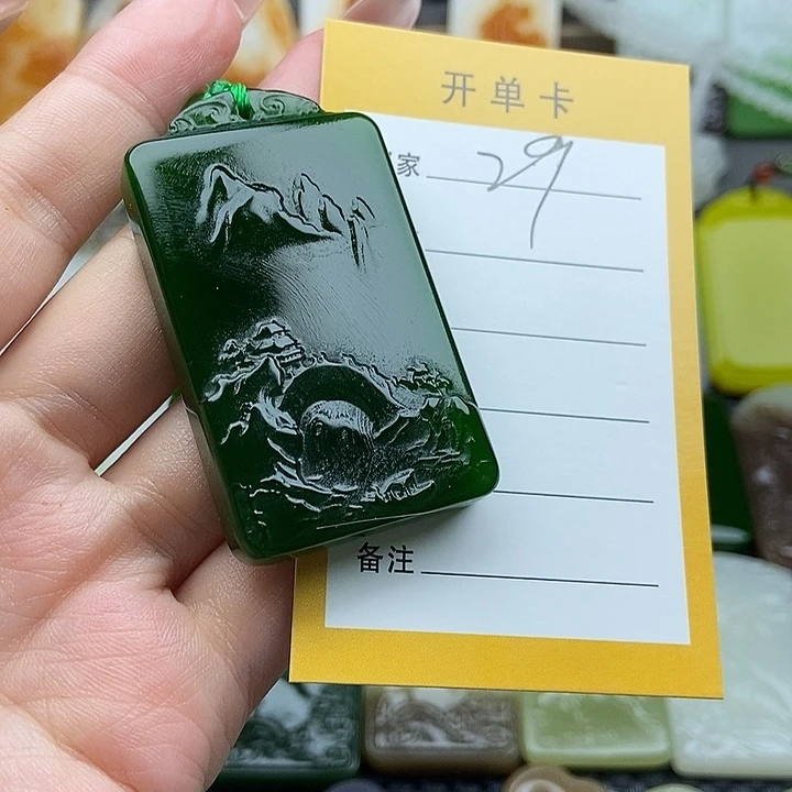 颈饰未镶嵌和田玉