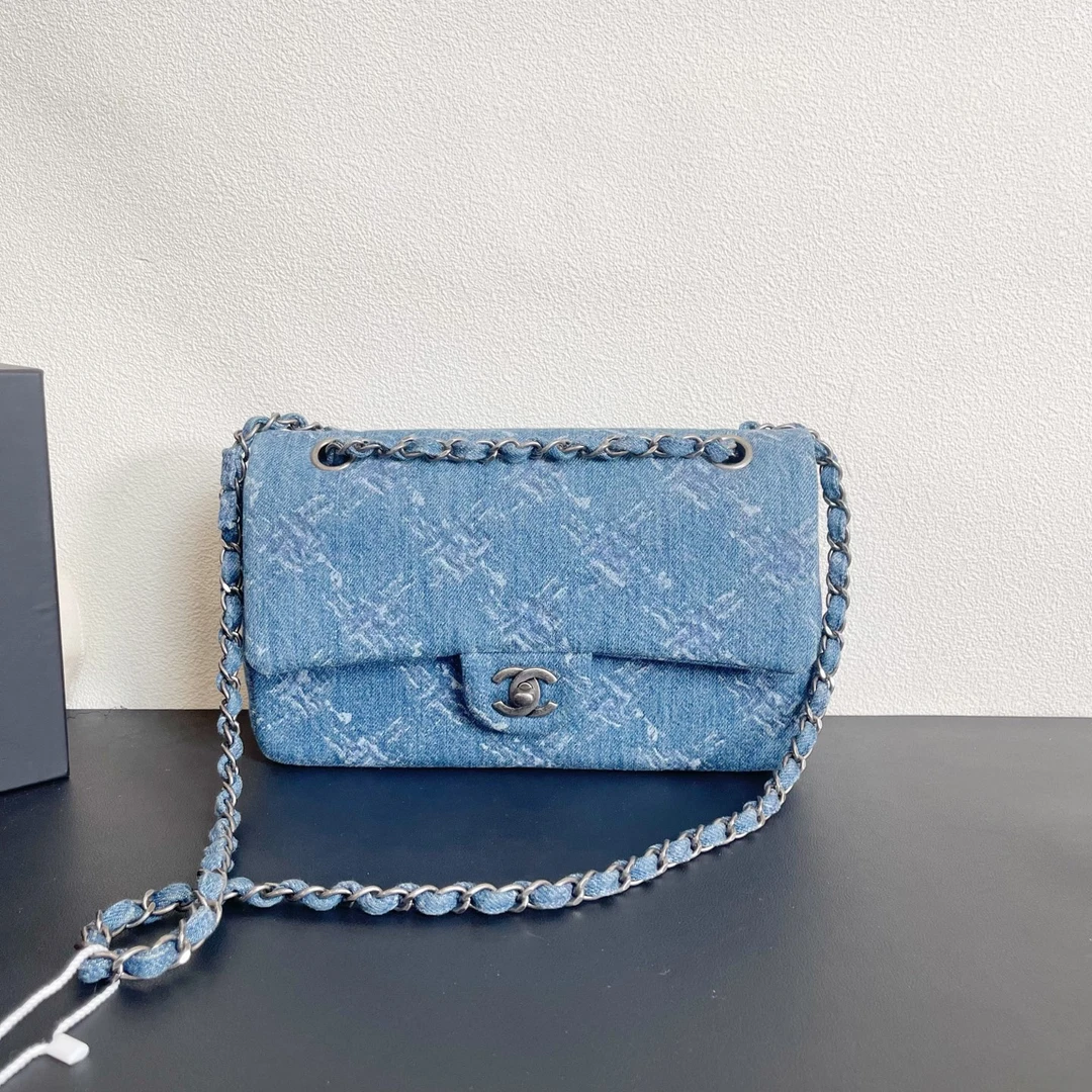 95新 Chanel/香奈儿 98新 大场直播/牛仔cf包/10717