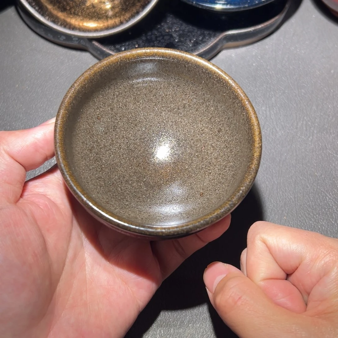 茶盏我们是有很多共同爱好在