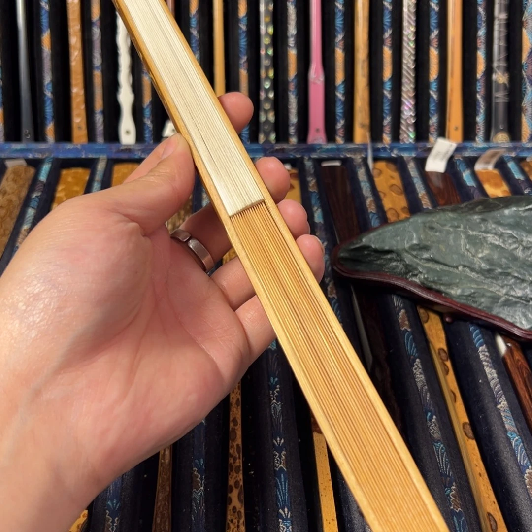 扇子苏工折扇 工艺精湛