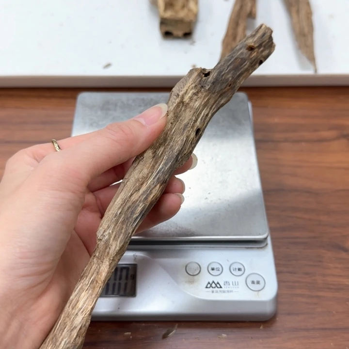 沉香沉香木制品国香奇楠沉香块料