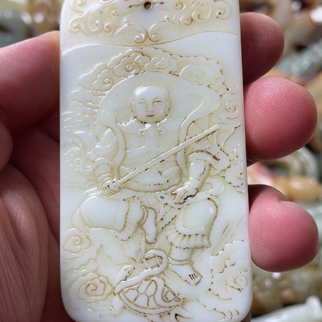 L***5和田玉未镶嵌颈饰