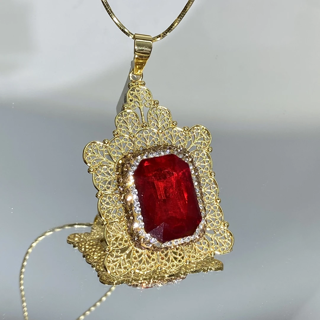 铜合金合成锆石吊坠 TTSD 红色施华洛时尚潮流百搭款吊坠 9091